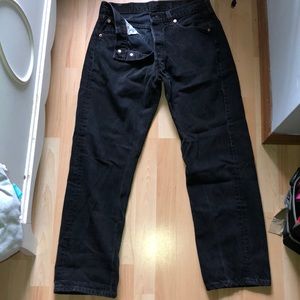 Levi’s VINTAGE black denim jeans
